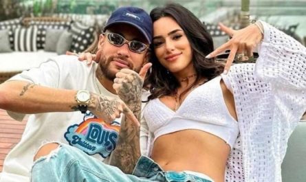 Bruna Biancardi Bạn Gái Neymar Cho Phép Nam Cầu Thủ Ngoại Tình